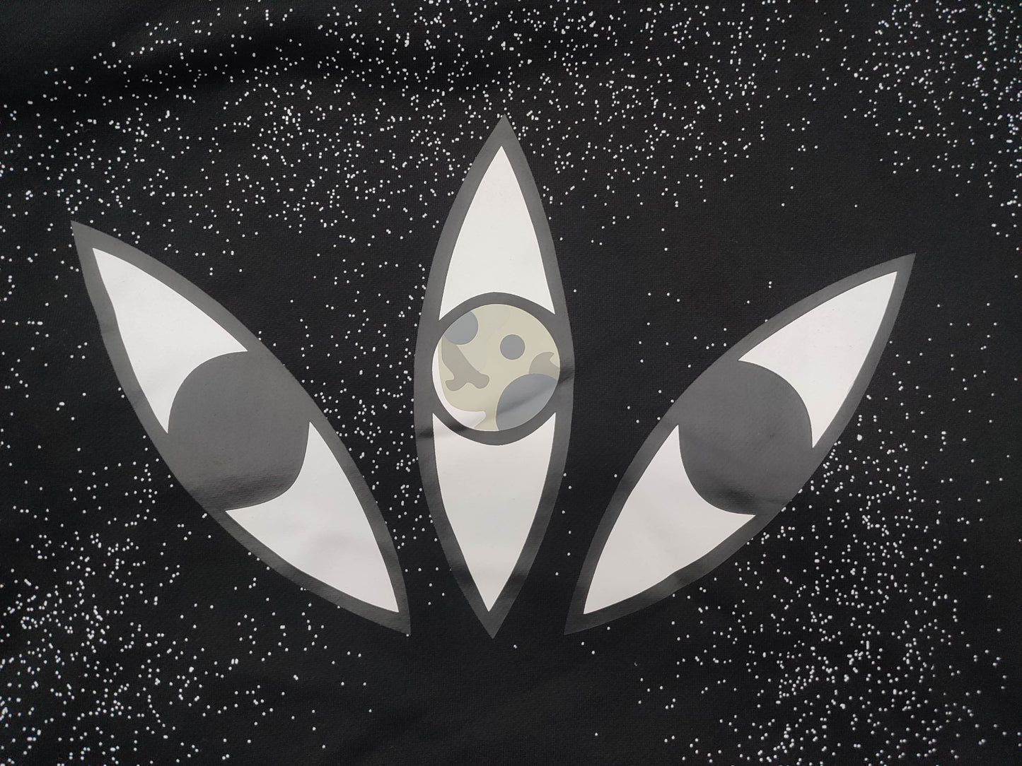 MANGETSU MIDNIGHT HOODIE
